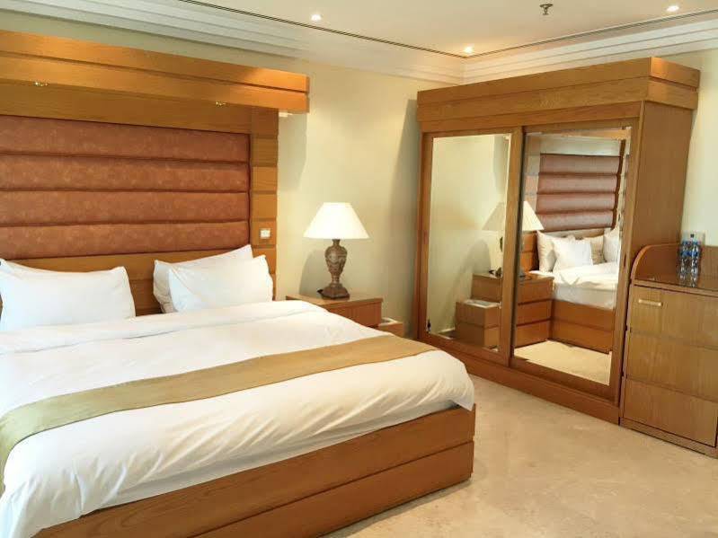 Mirage Suites Кувейт Экстерьер фото